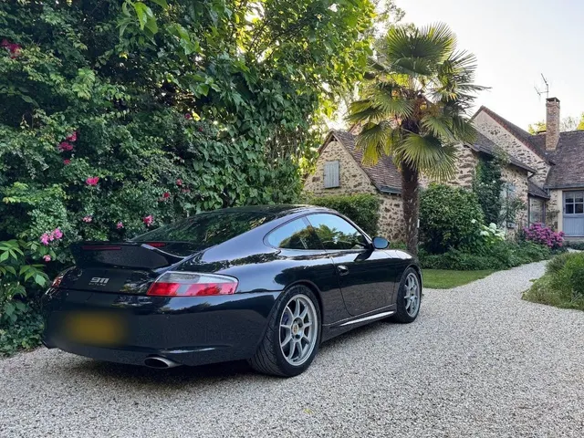 2002 Porsche 911