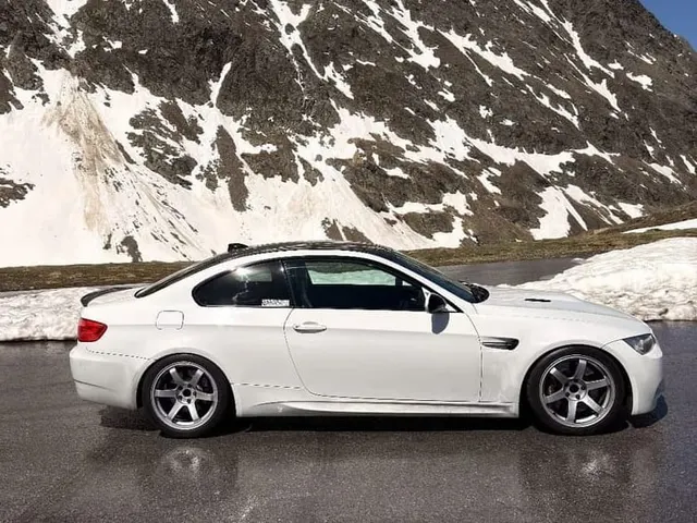 2009 BMW M3