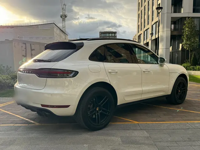 2018 Porsche Macan